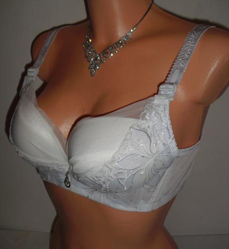 Bez kosticova svadobna luxusna podprsenka, 75c