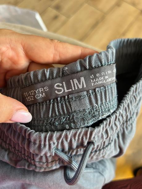 Chino nohavice, primark,152