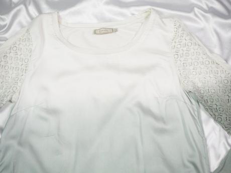 Kvalitná bledozelená blúzka cream, m