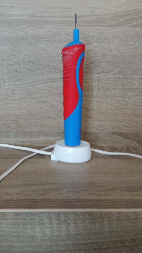 Elektrická zubná kefka, 