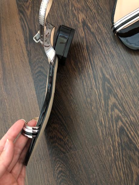 Sandalky reserved, 36