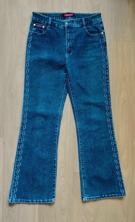 Široké rifle s vysokým pásom, m