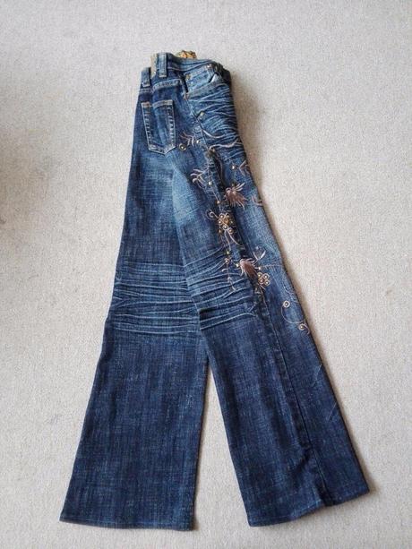 Rifle so zdobením, 28