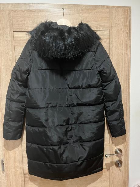 Vetrovka, reserved,s