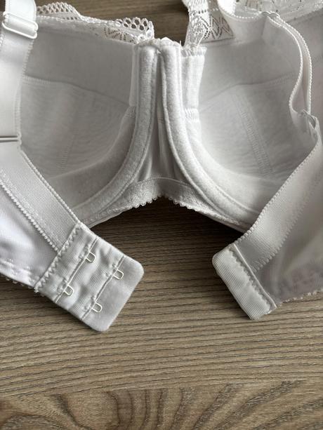 Podprsenka 75f biela, 75f