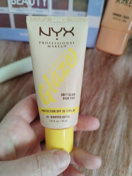 Balíček dekoratívnej kozmetiky, 