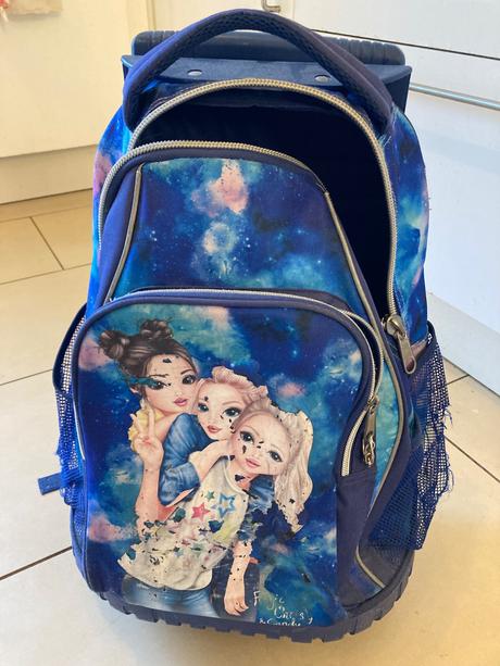 Skolska taska topmodels na kolieskach,