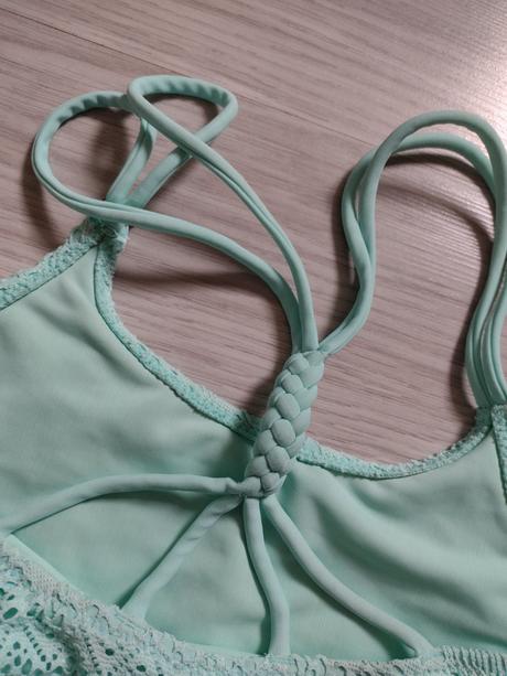 Dievčenské dvojdielne plavky, 158