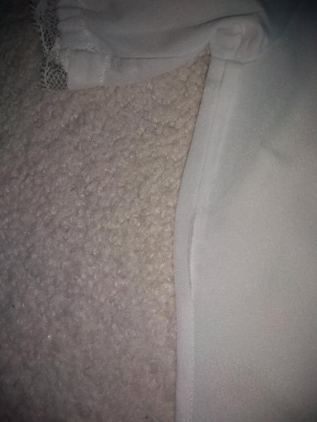 Blúzočka s čipkou, 104