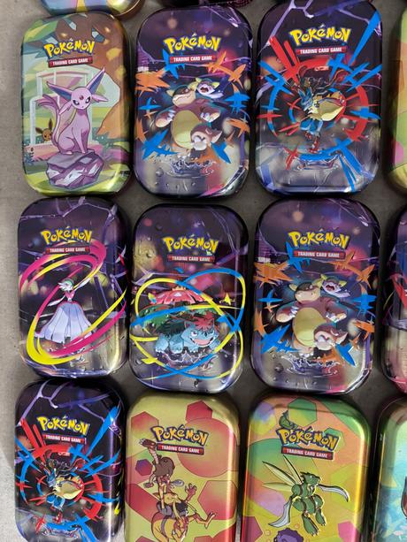 Pokémon karty+krabička, 