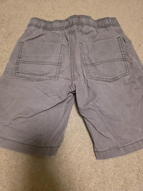 Šortky riflove 8-9, f&f,134