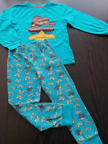 Pyžamo s kacerom, reserved,110