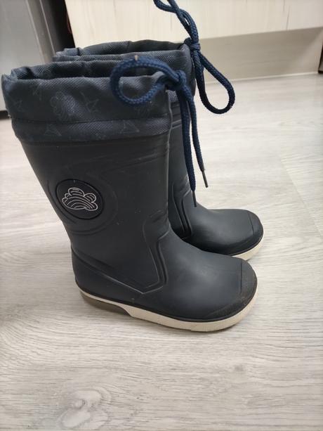 Svietiace gumáky, lupilu,25