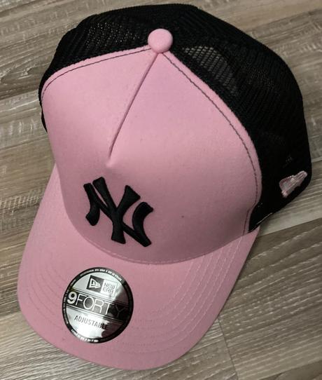 Krásna šiltovka new era, 