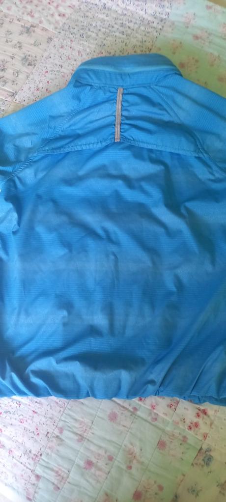 Tenka sportova vetrovka, 152