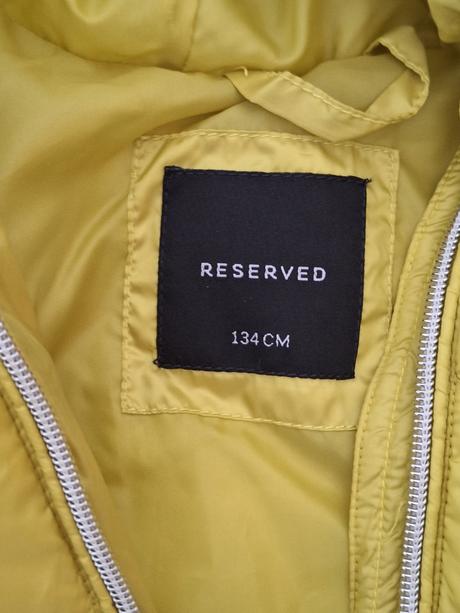 Predam zltu prechodnu bundu, reserved,134