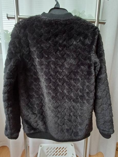 Kožušinková mikina / bunda, c&a,140