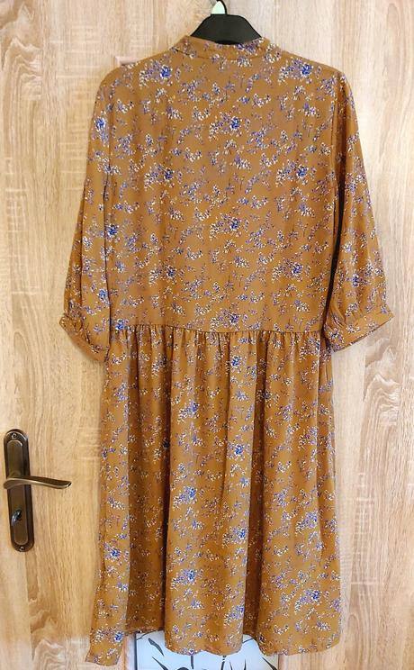 Kvetované šaty,veľ.34, 34