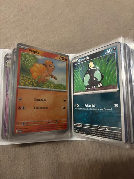Pokémon karty + album, 