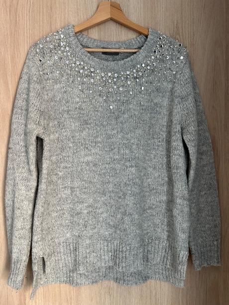 Bledosivý sveter s aplikáciou, yessica,m