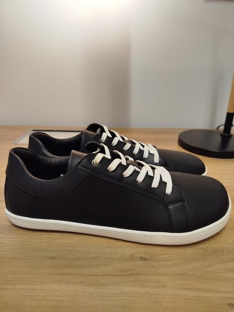 Shapen barefoot tenisky feelin uni black & white, 44