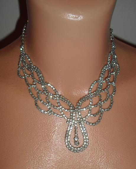 Nahrdelnik s kamienkami, 