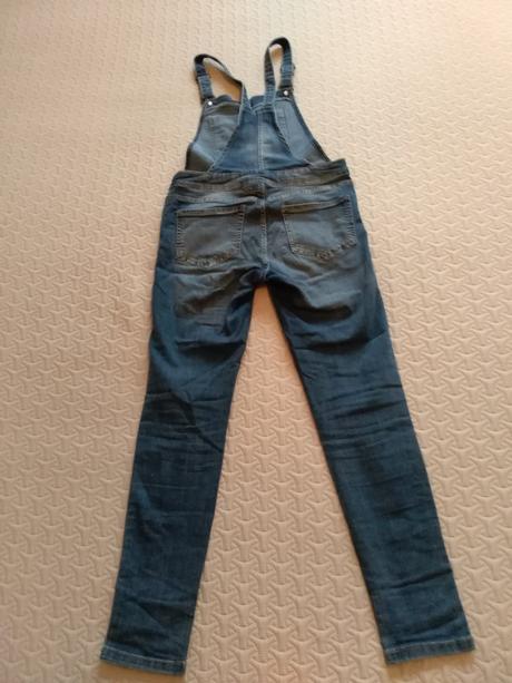 Dievčenské rifle na traky, 158