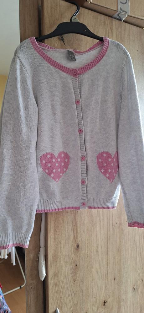 Sveter 122, malo noseny., pepco,122