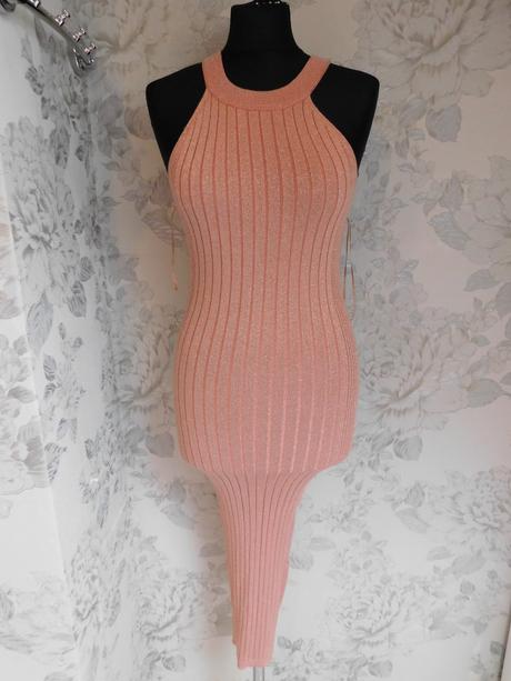 Amisu velmi pekne šaty, amisu,36