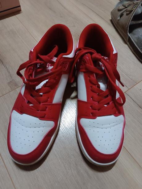 Tenisky newyorker, 39