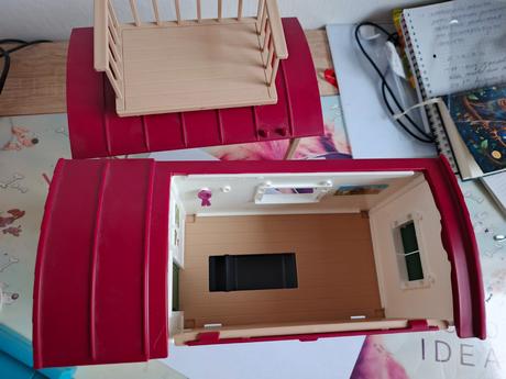 Schleich karavan maringotka, 