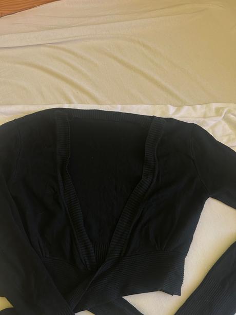 Dve bolerká, amisu,m