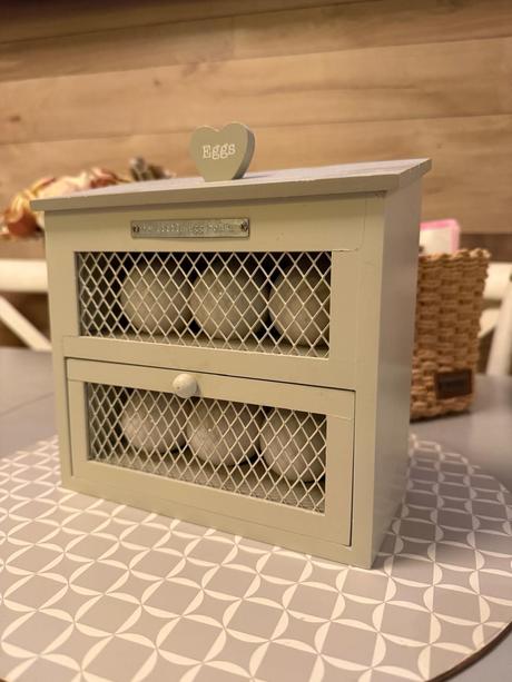 My little egg house, 