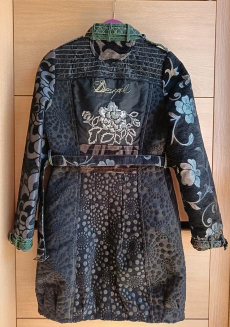 Kabát desigual, desigual,36