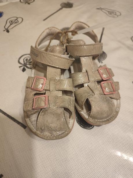 Kožené sandálky 31, d.d.step,31