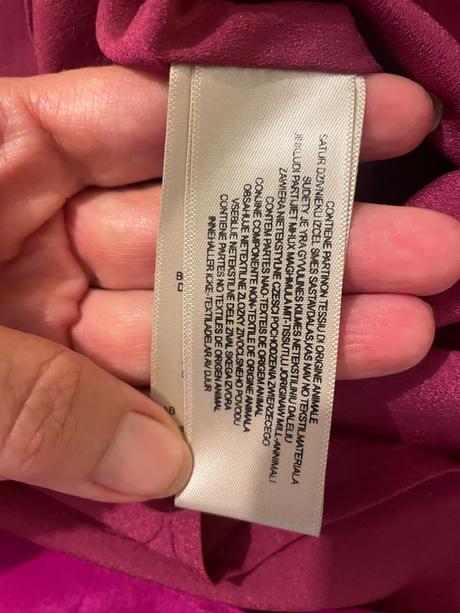 Krasne saty-hodvab, burberry,s