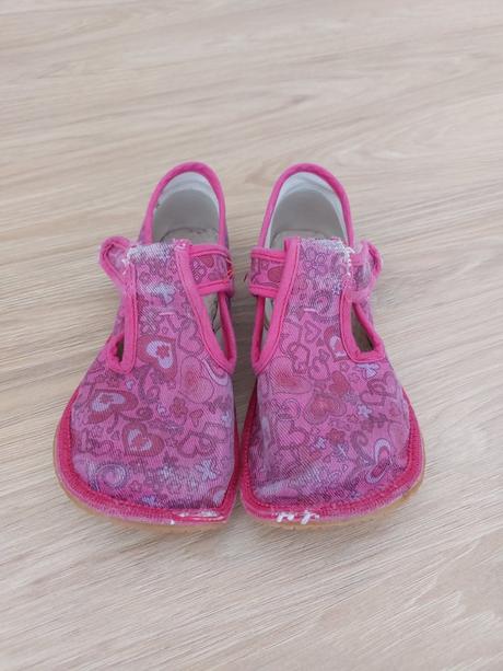 Papucky, beda,29