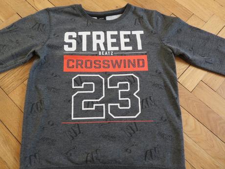 Mikina, chapter young,146