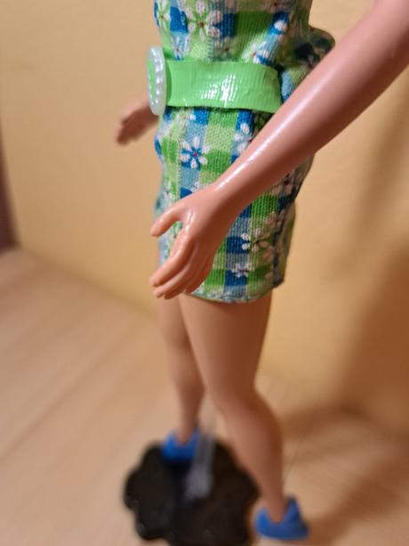 Barbie pretty in plaid, 