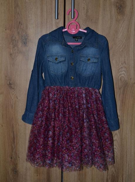 Šaty z riflovým vrchom, 104