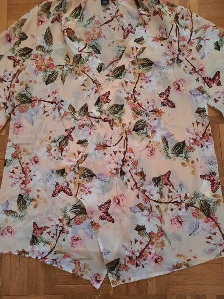 Dámske kimono, atmosphere,s