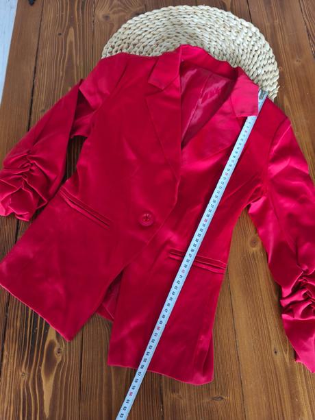 Kratke sako xs-s cervene, amisu,s