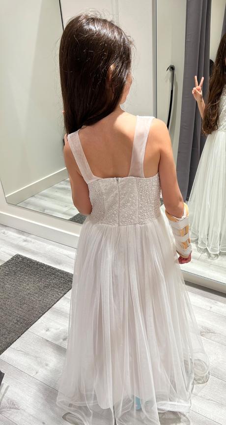 Šaty na 1.sväté prijímanie, 152