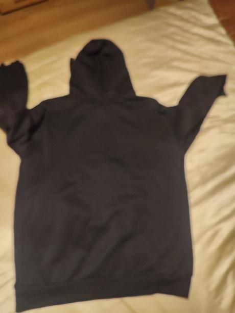 Čierna mikina s kapucňou, xs