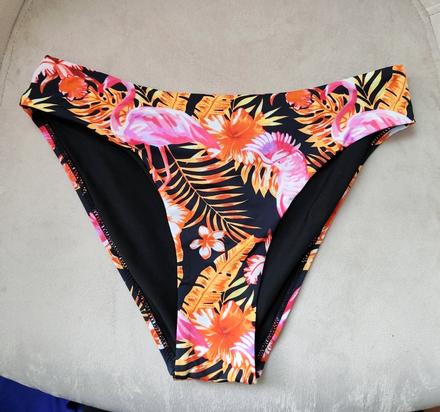 Plavky s vysokým pásom, m