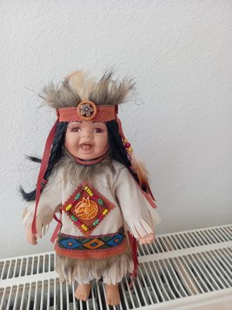 Bábika indian,