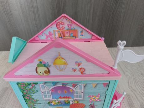 Barbie sestrička chelsea a domček,
