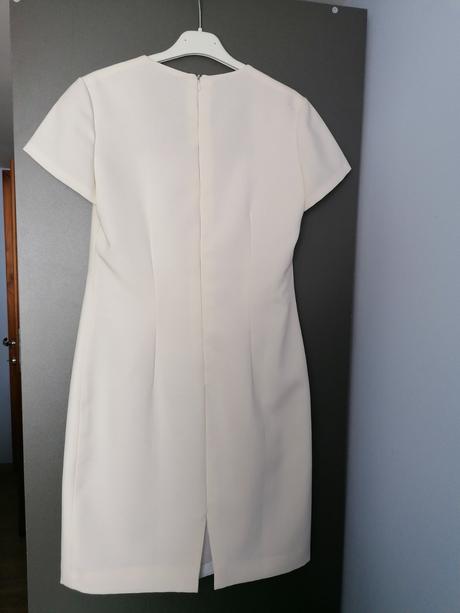 Smotanovo biele šaty, m