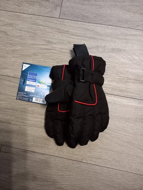 Lyziarske rukavice, 134