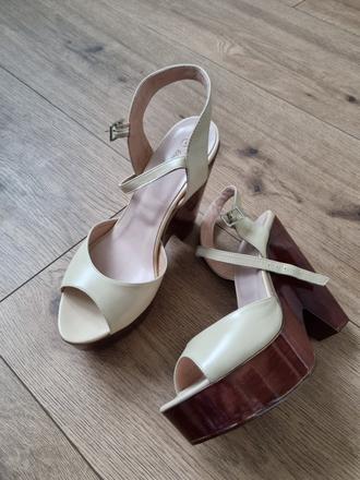 Kožené sandále na platforme 36, 36